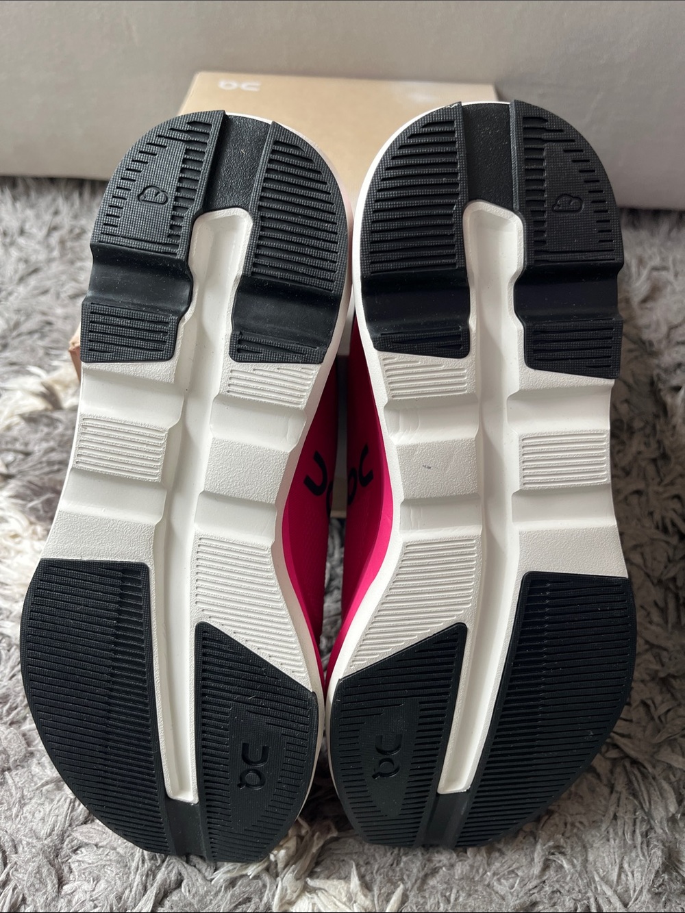 On running sneakers. Cloudzone. Pink. Black. US womens size 7. New in box. - Picture 4 of 7